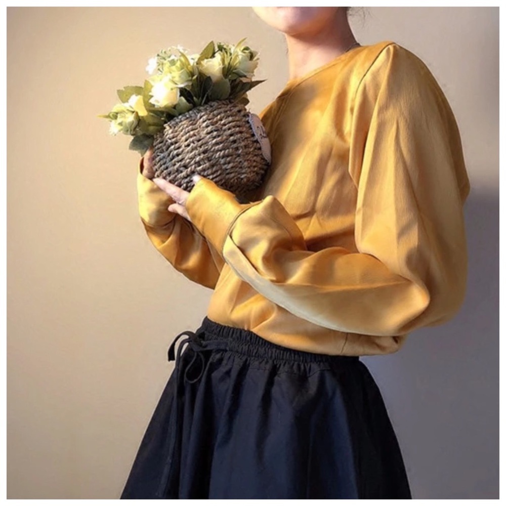 Mustard Yellow Silky Reversible Snap Top - Picture 3 of 6